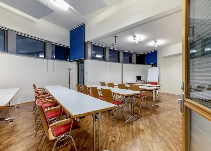 Kolping فندق ميرانو